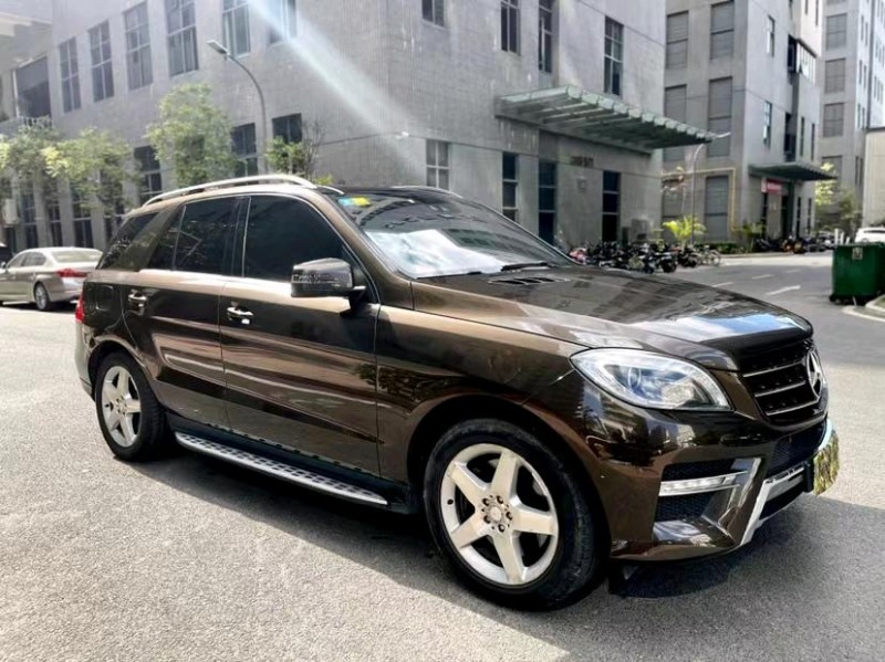 东莞13年奔驰ML2