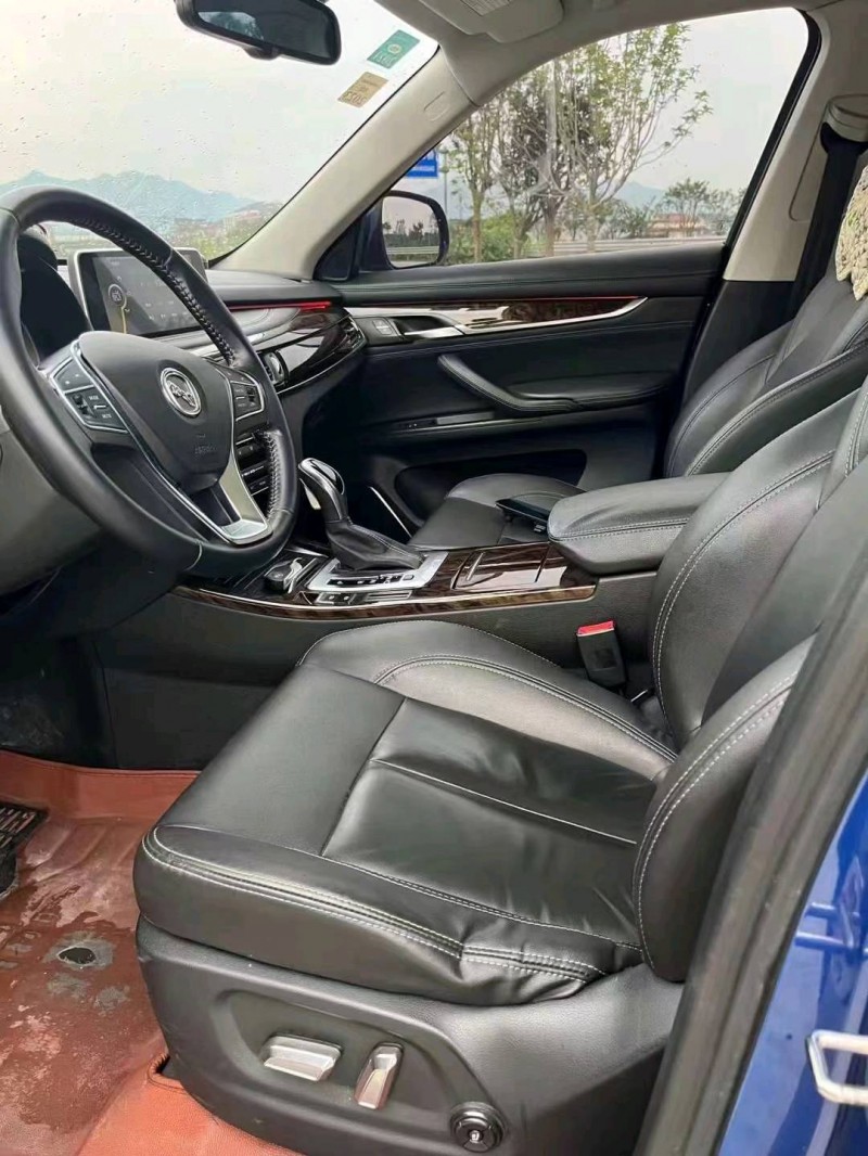 紹興17年漢騰汽車X73