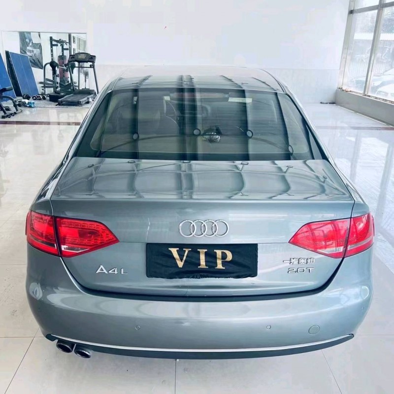 北京11年奥迪A4L9
