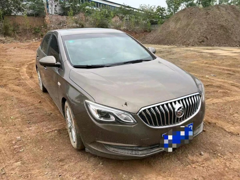 烟台16年别克英朗4