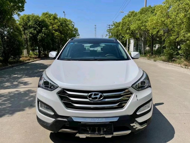 盐城16年现代全新胜达1