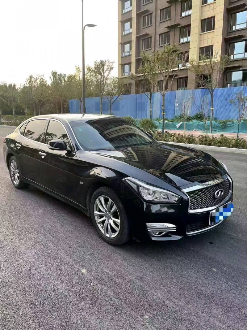 濰坊17年英菲尼迪Q702