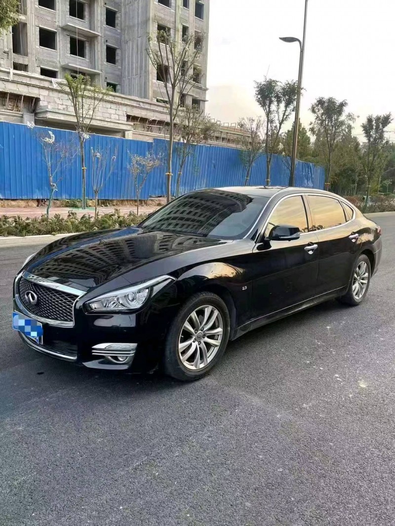 濰坊17年英菲尼迪Q703