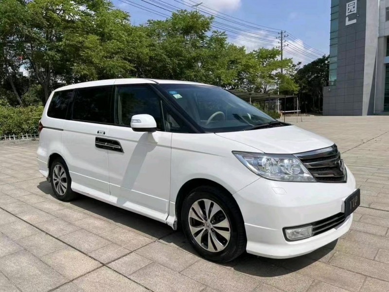 盐城13年本田艾力绅2