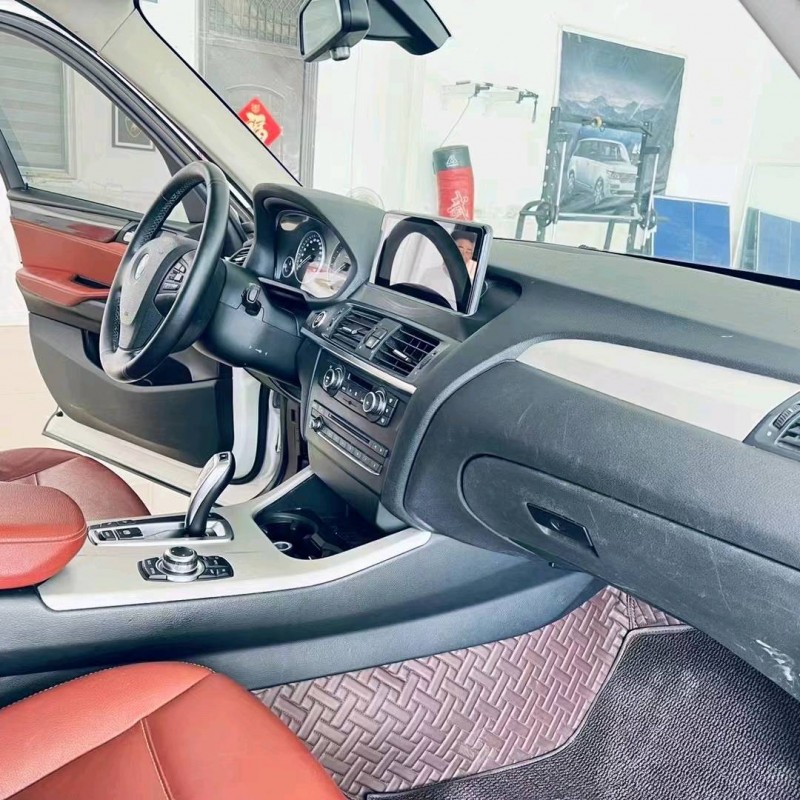 北京12年宝马X33