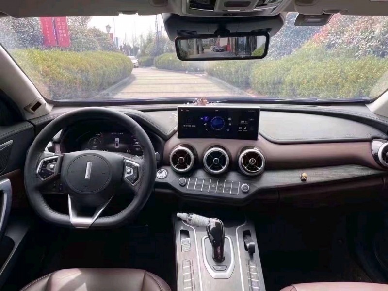 煙臺20年長城汽車WEY VV74