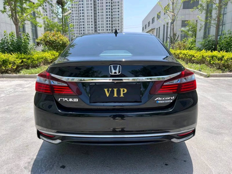 盐城17年本田雅阁9