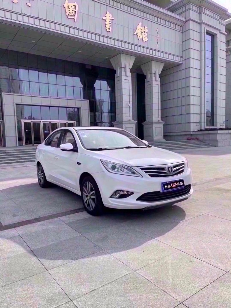 滄州16年長安汽車逸動2