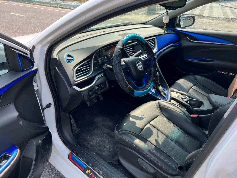 盐城19年别克英朗6