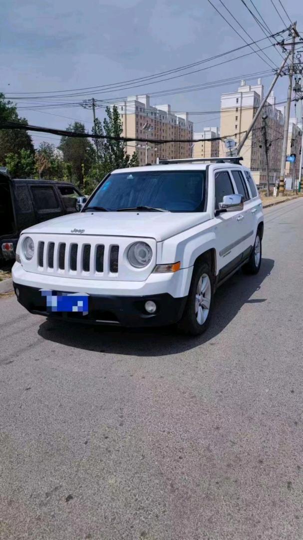煙臺14年Jeep自由客2