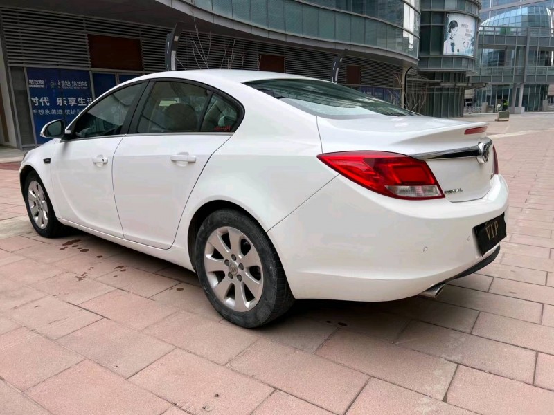 盐城13年别克君威4