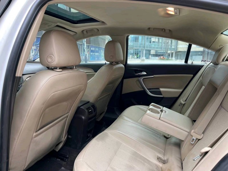 盐城13年别克君威5