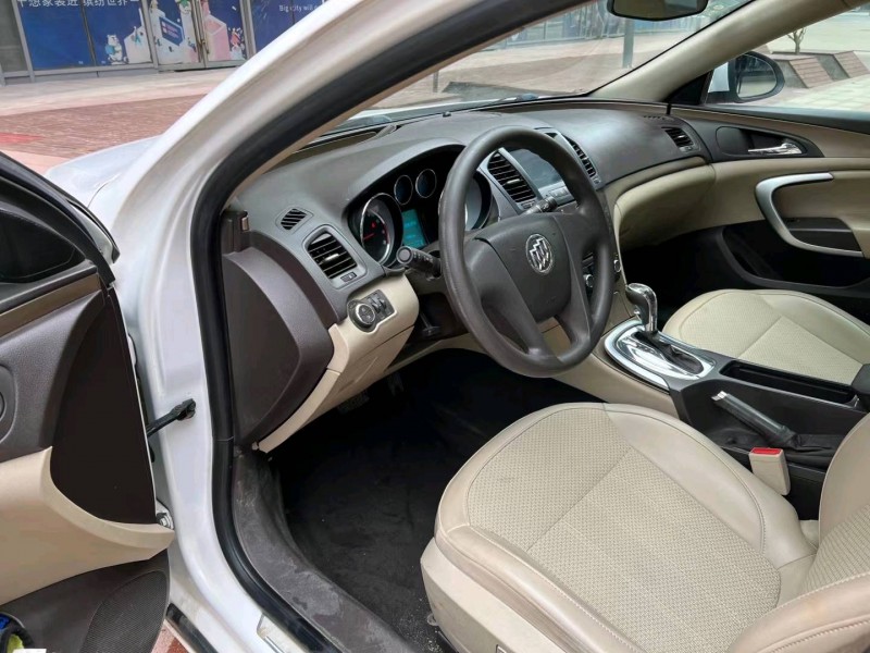 盐城13年别克君威6