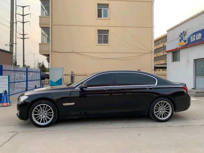 北京14年宝马7系5