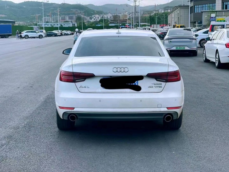 晉中18年奧迪A4L6