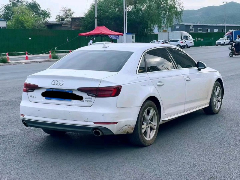 晉中18年奧迪A4L8