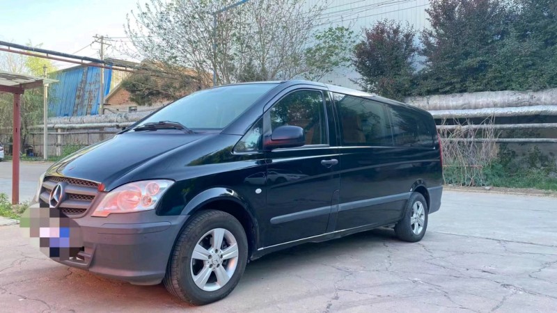 烟台13年奔驰威霆4