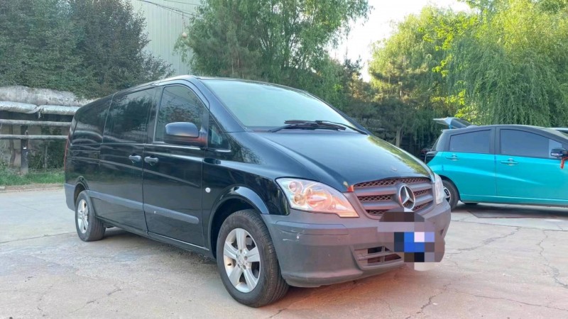 烟台13年奔驰威霆2