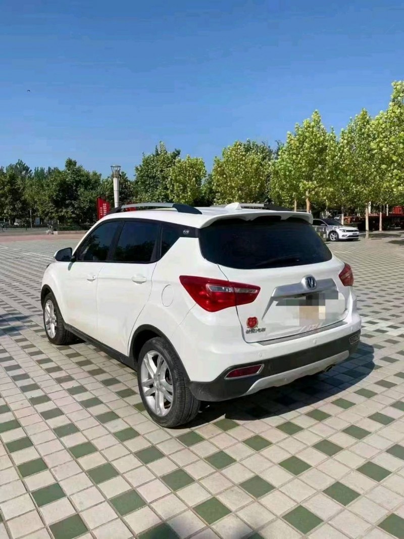 北京18年長安汽車CS358