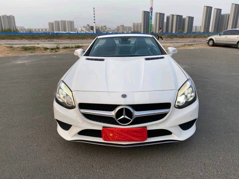 青岛18年奔驰SLC1