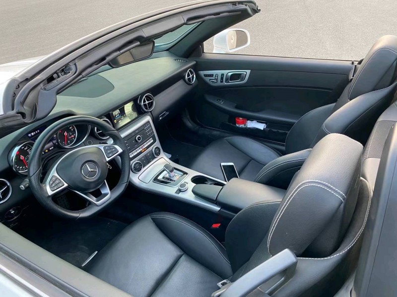 青岛18年奔驰SLC4