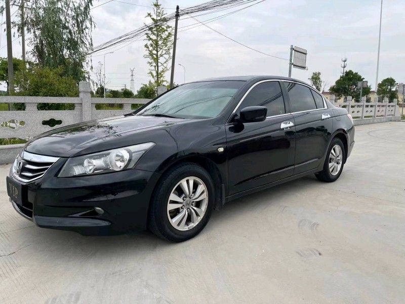 徐州11年本田雅阁2