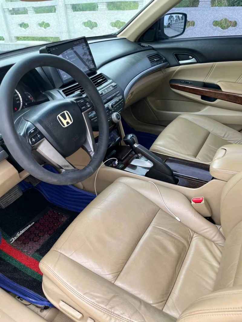 徐州11年本田雅阁5