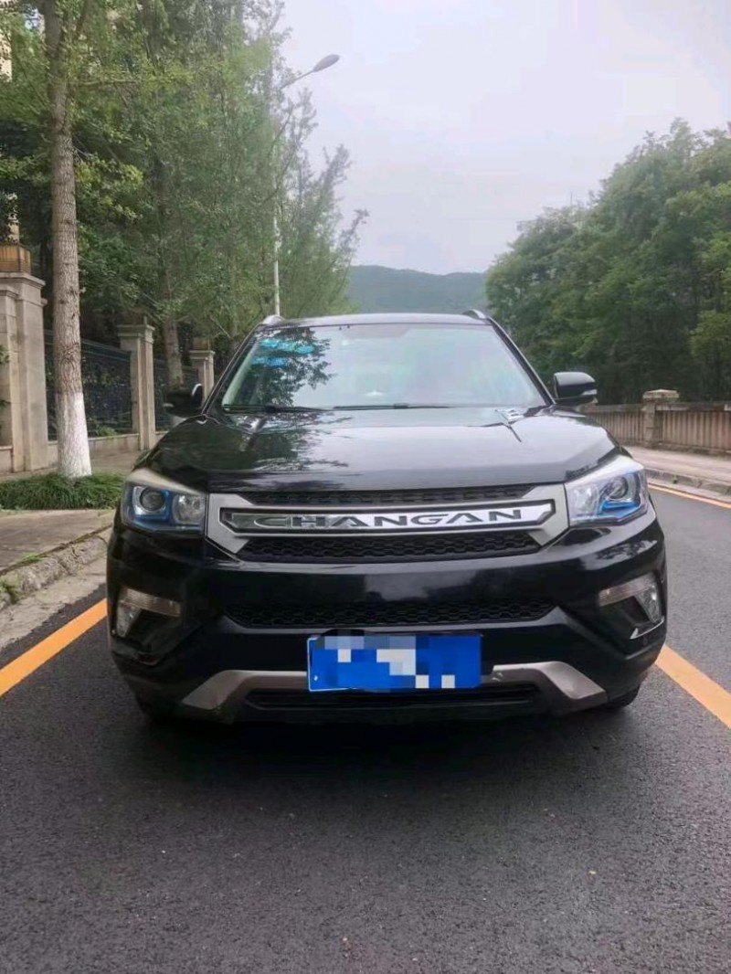 綿陽16年長安汽車CS751