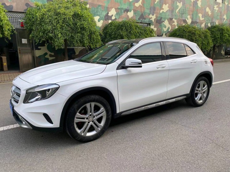 沈阳16年奔驰GLA2