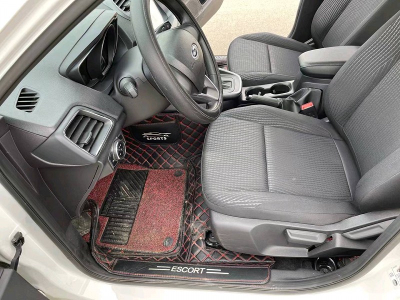 徐州20年福特福睿斯5