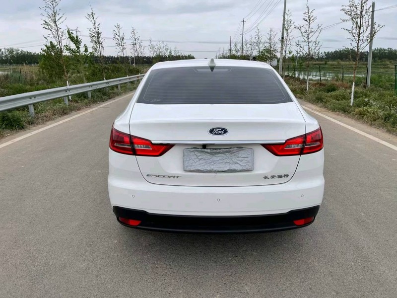 徐州20年福特福睿斯1