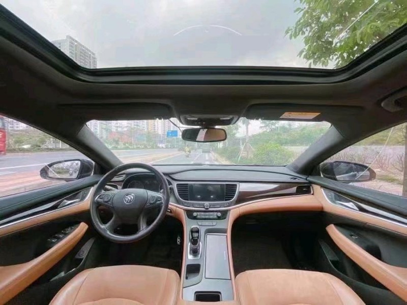 潍坊17年别克君越5