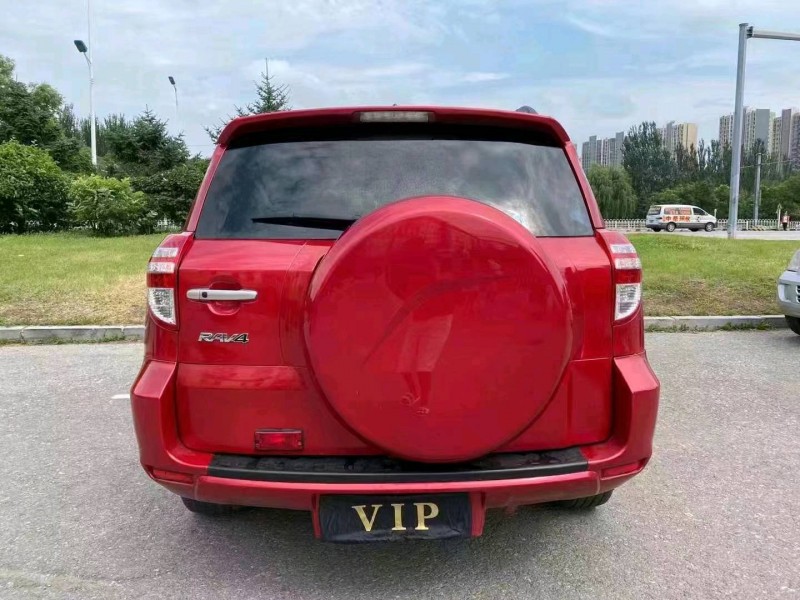沈阳11年丰田RAV45
