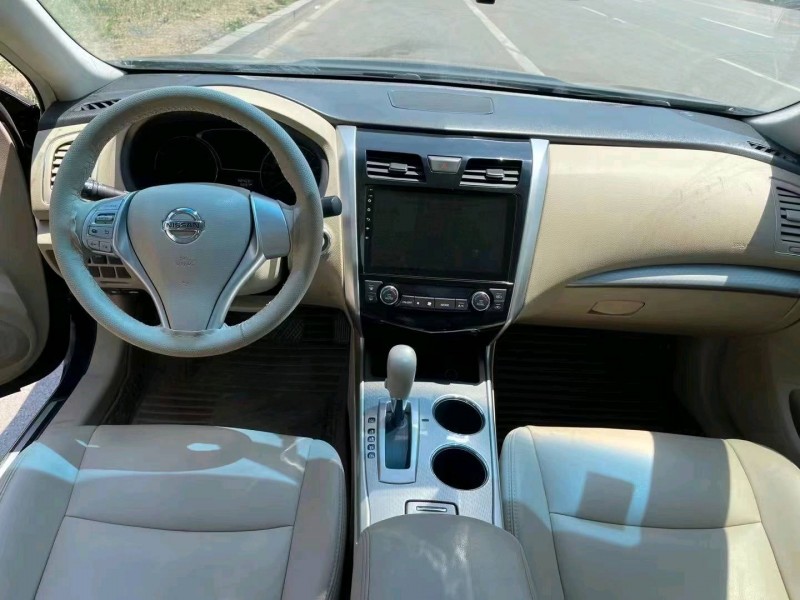 潍坊17年日产天籁2