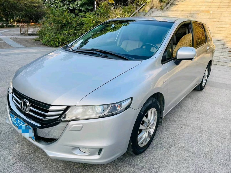 深圳13年本田奥德赛8