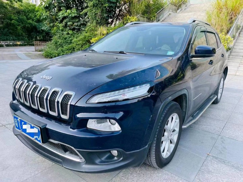 深圳18年Jeep自由光8