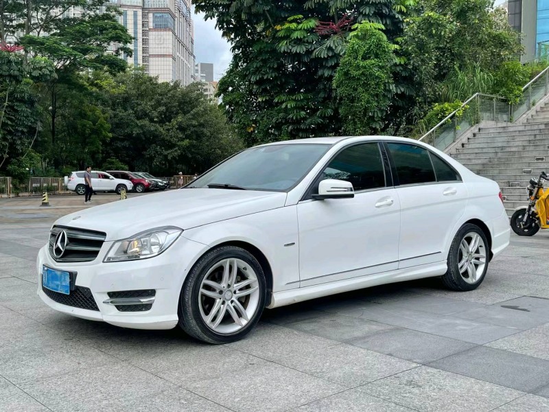 深圳14年奔馳C2