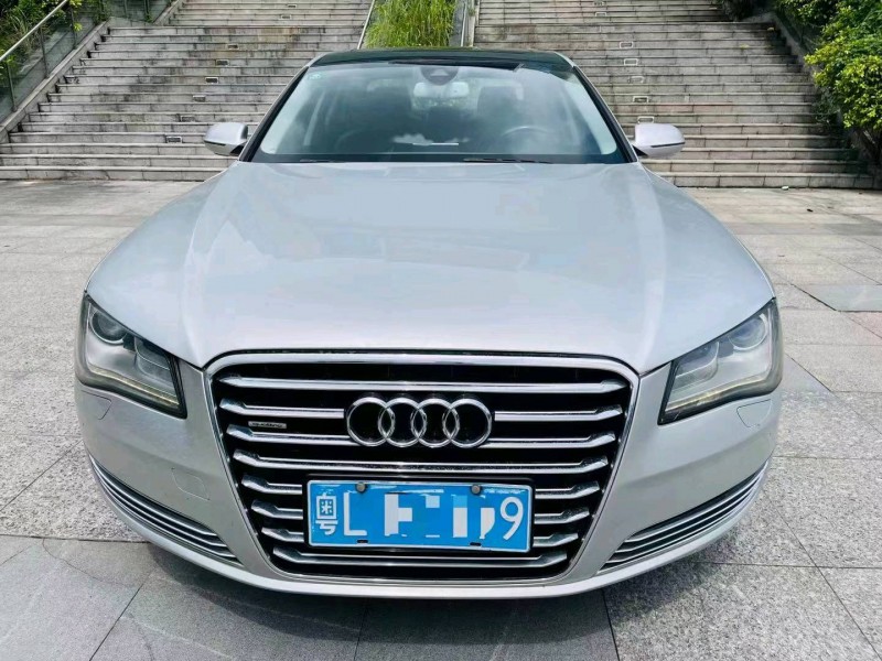 深圳12年奧迪A8L9