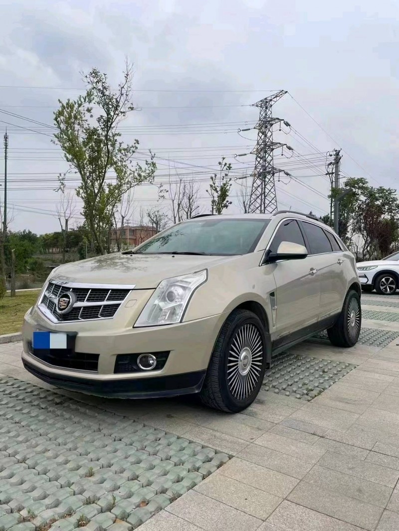 徐州15年凱迪拉克SRX3