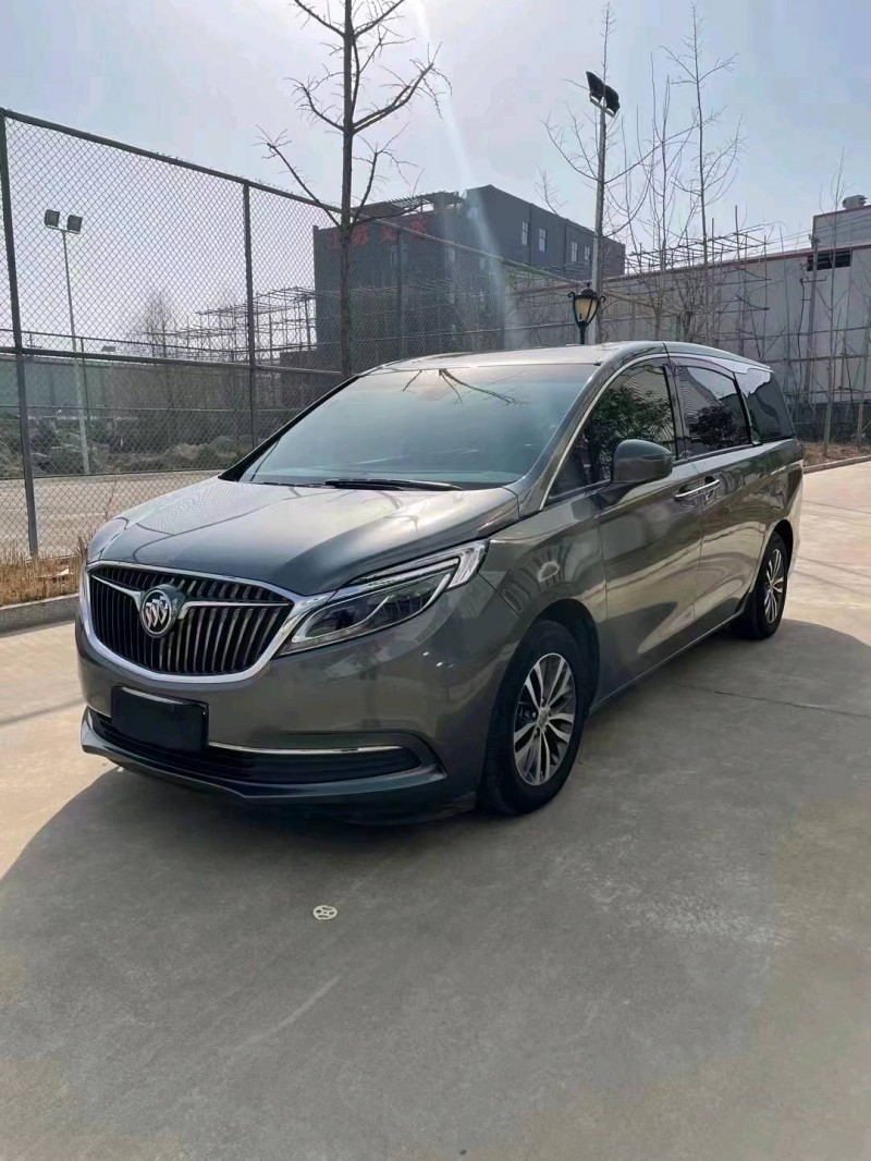 徐州18年别克GL83