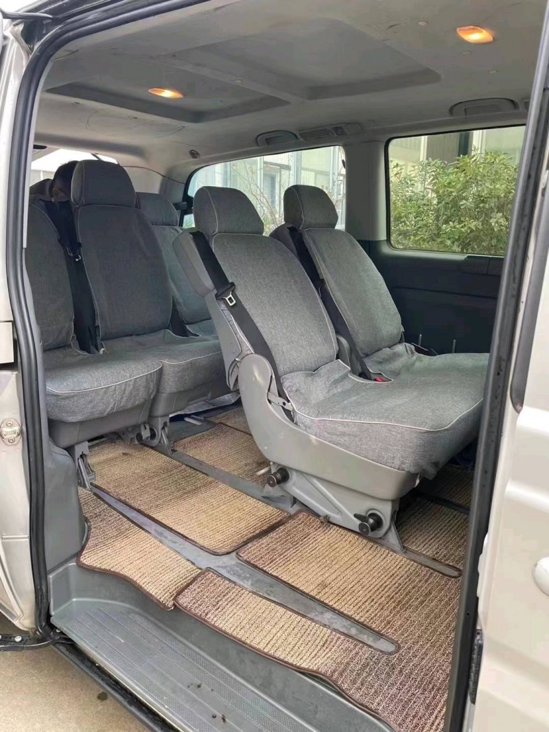 徐州12年奔驰威霆5