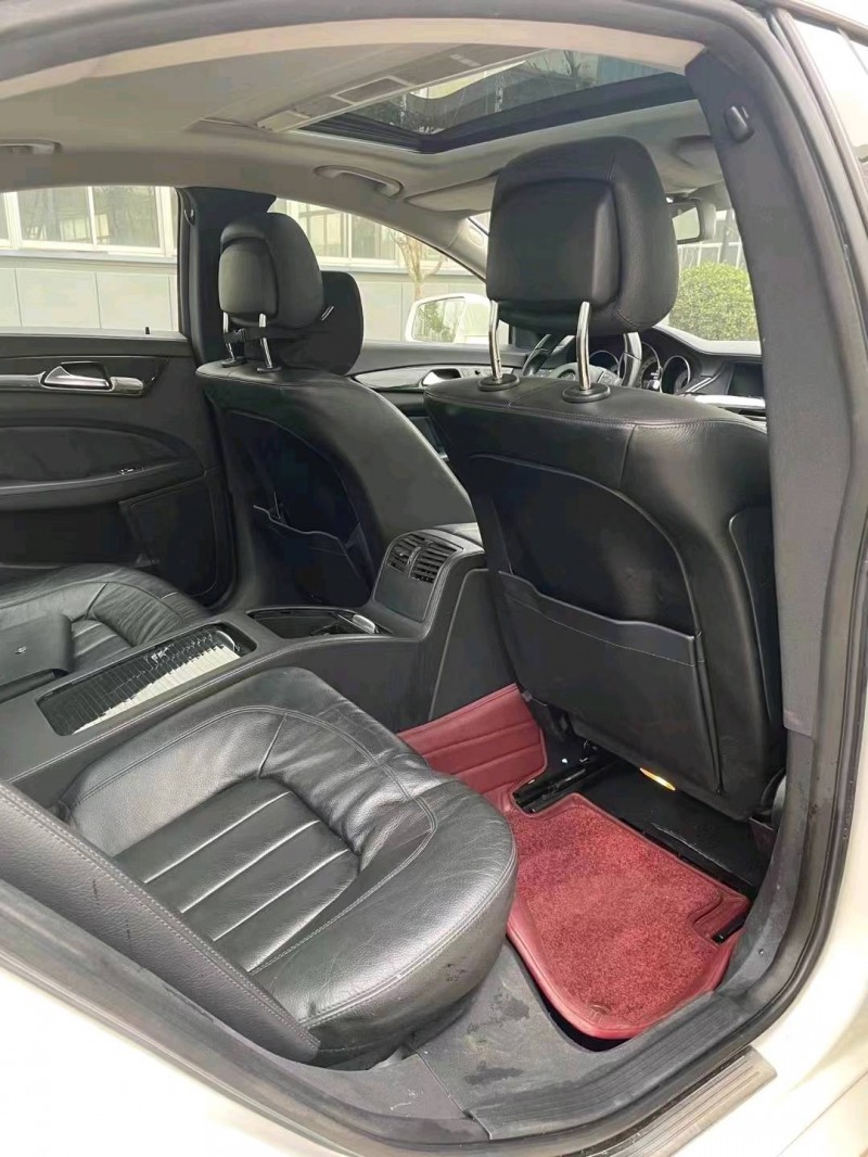 徐州13年奔驰CLS5