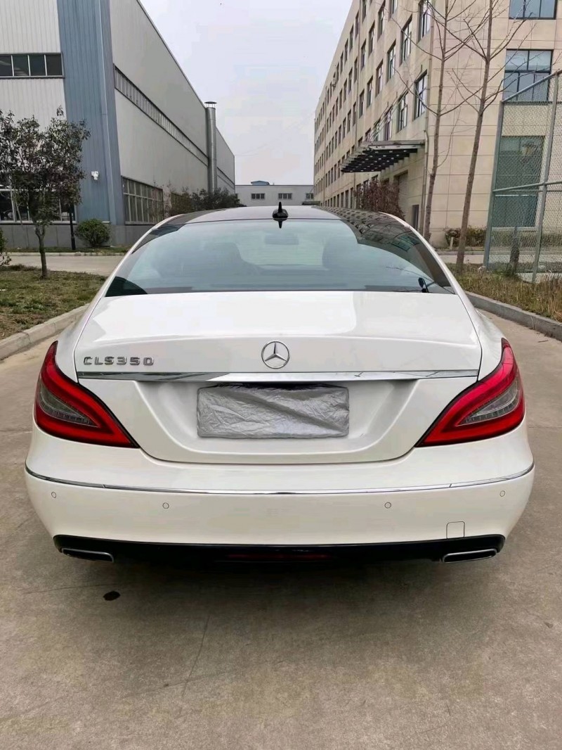 徐州13年奔驰CLS9