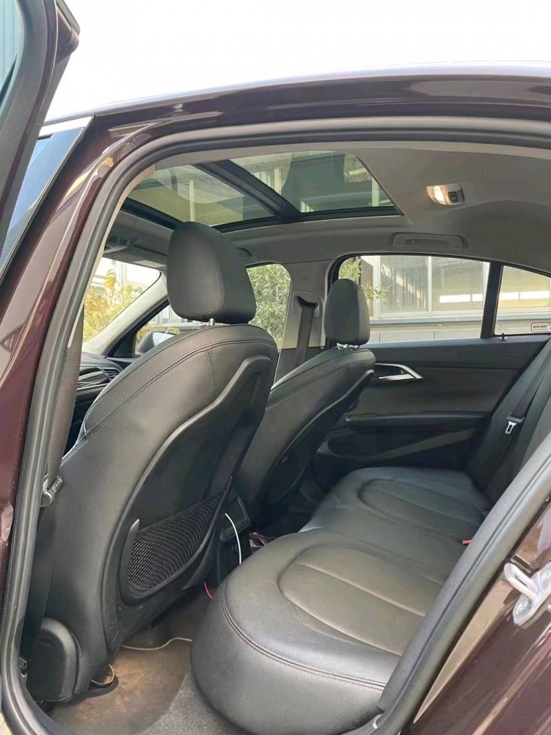 徐州18年宝马1系5