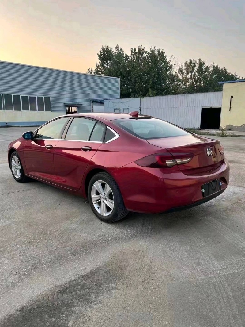 徐州19年别克君威4