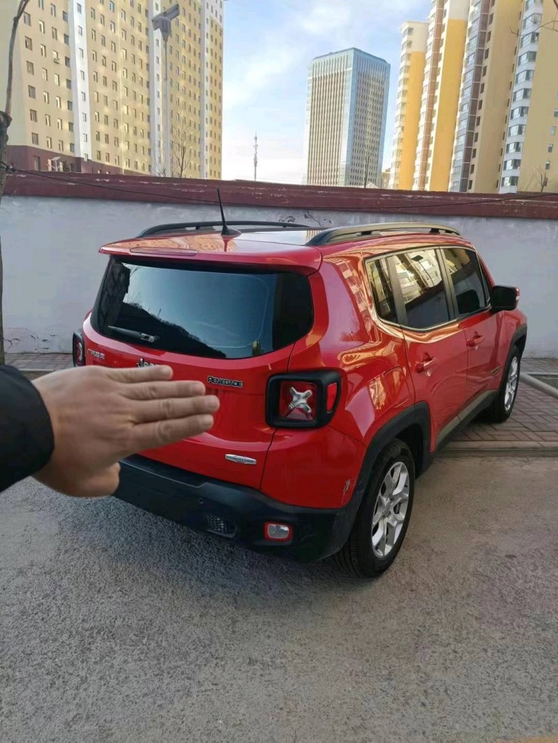 太原17年Jeep自由俠3