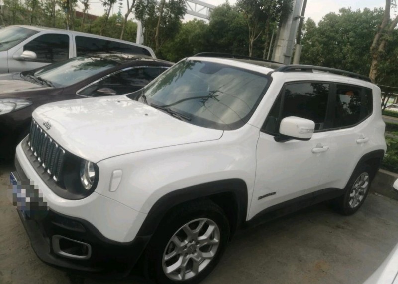 合肥17年Jeep自由俠6