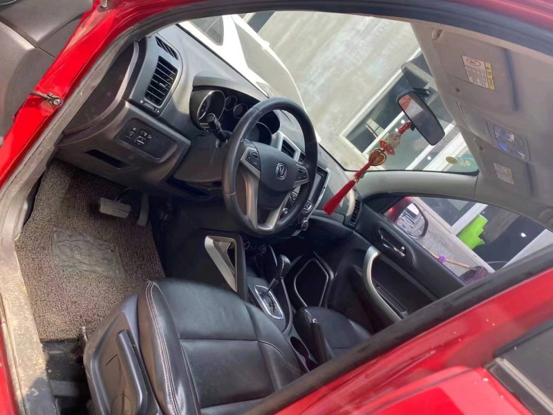 濟寧15年長安汽車CS356