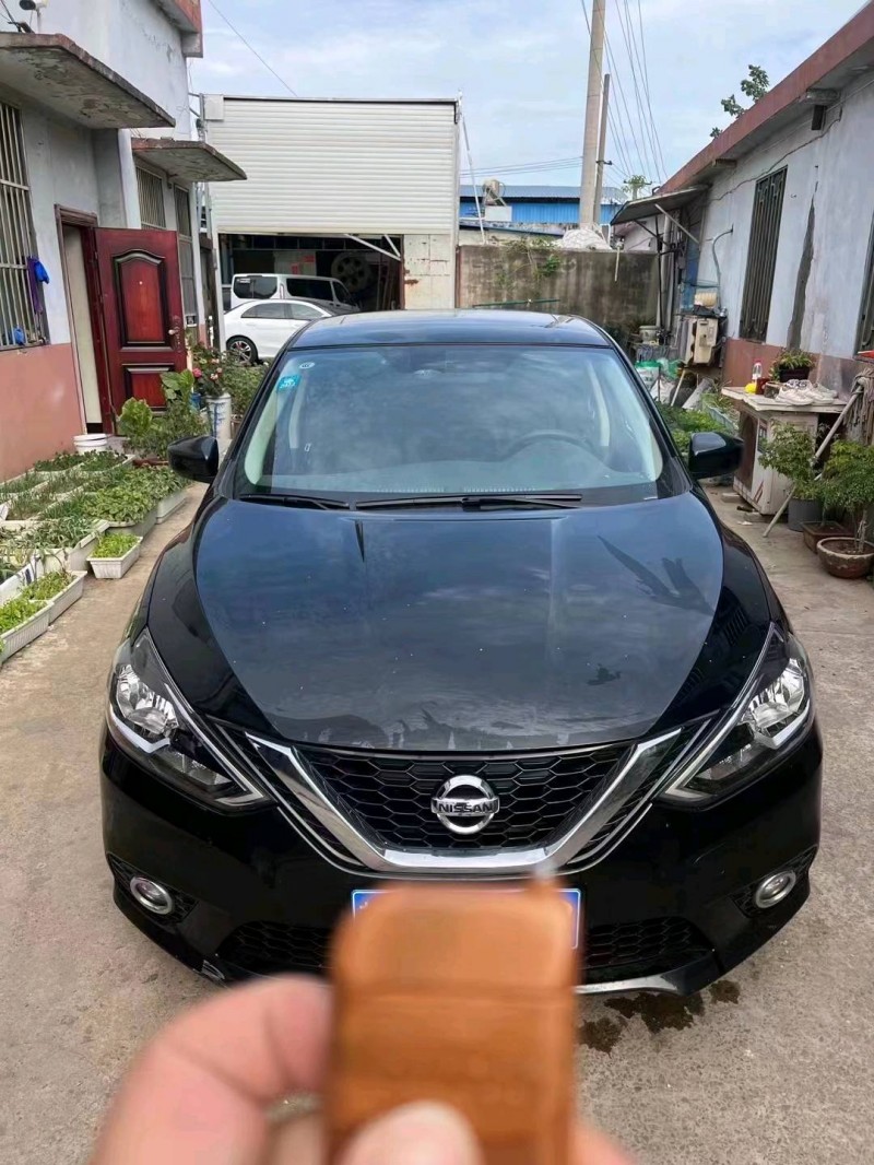 蘇州21年日產軒逸1