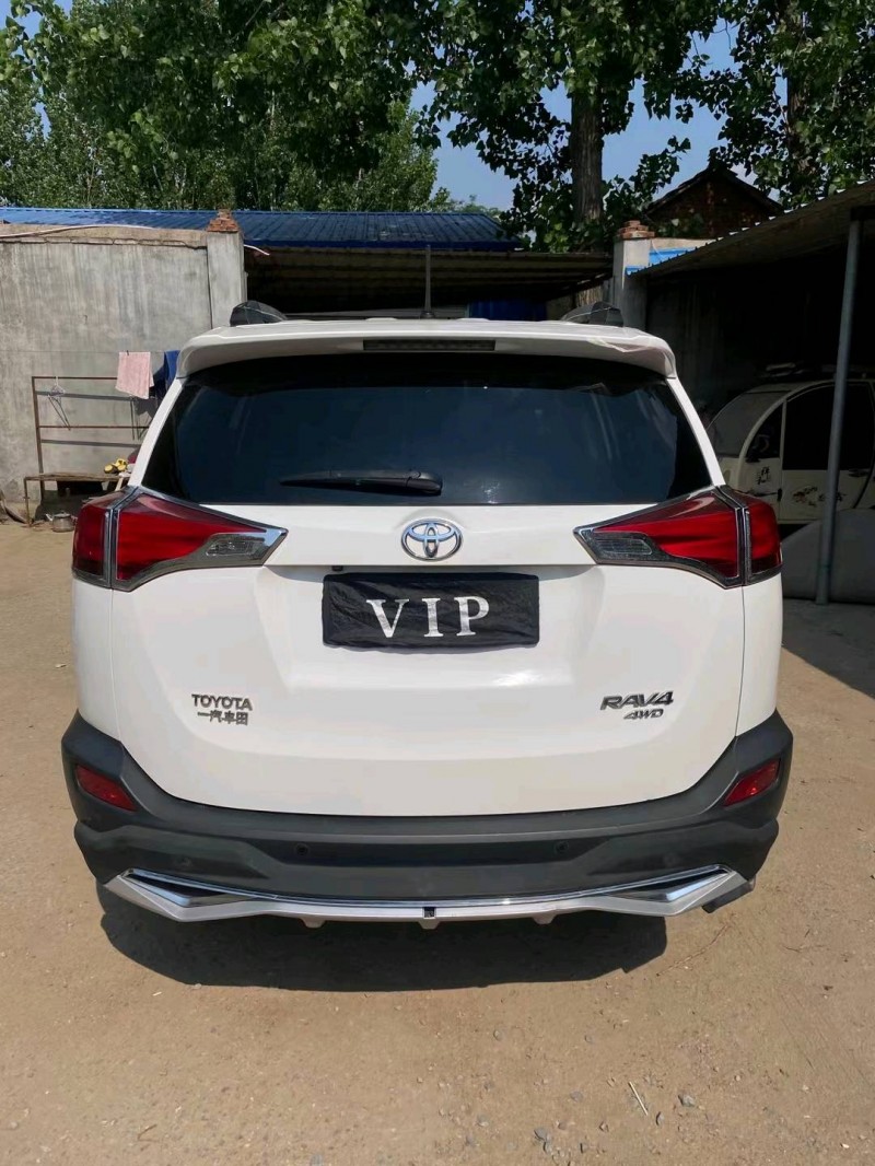 日照15年豐田RAV4榮放8